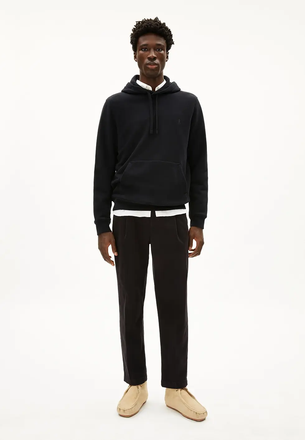 Miniaturbild: Hoodie PAARLO LOOP BLACK von ARMEDANGELS aus 100% Bio-Baumwolle