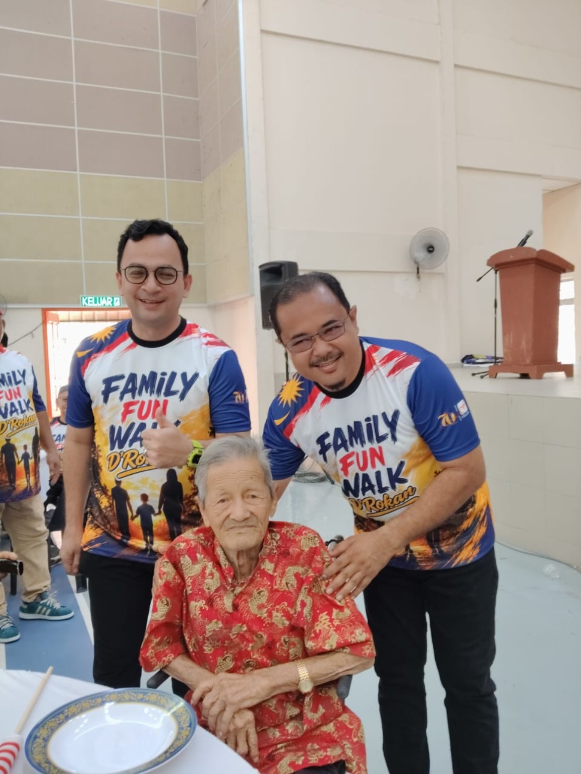 Lai Fook Tai at FELDA Bukit Rokan Family Fun Walk community activity