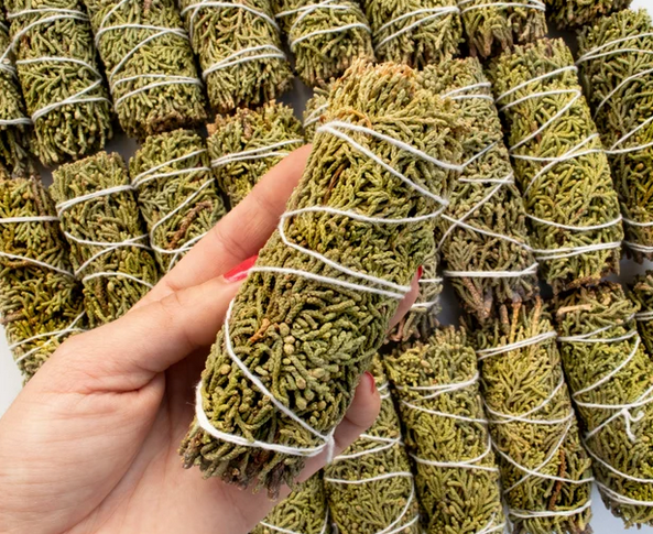 Juniper Smudge Stick - 4"L
