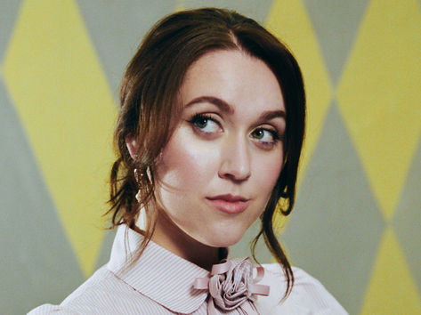 Artist, Em Beihold, in her press photo