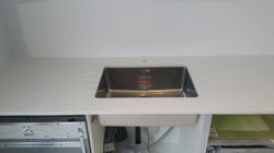 Ivory Quartz kitchen top  (10)