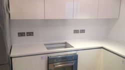 White Quartz worktops  (8)