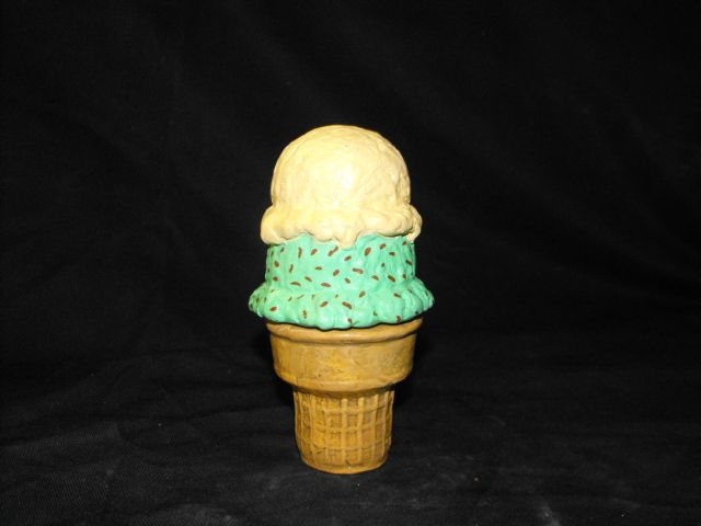 Double Ice cream cone
