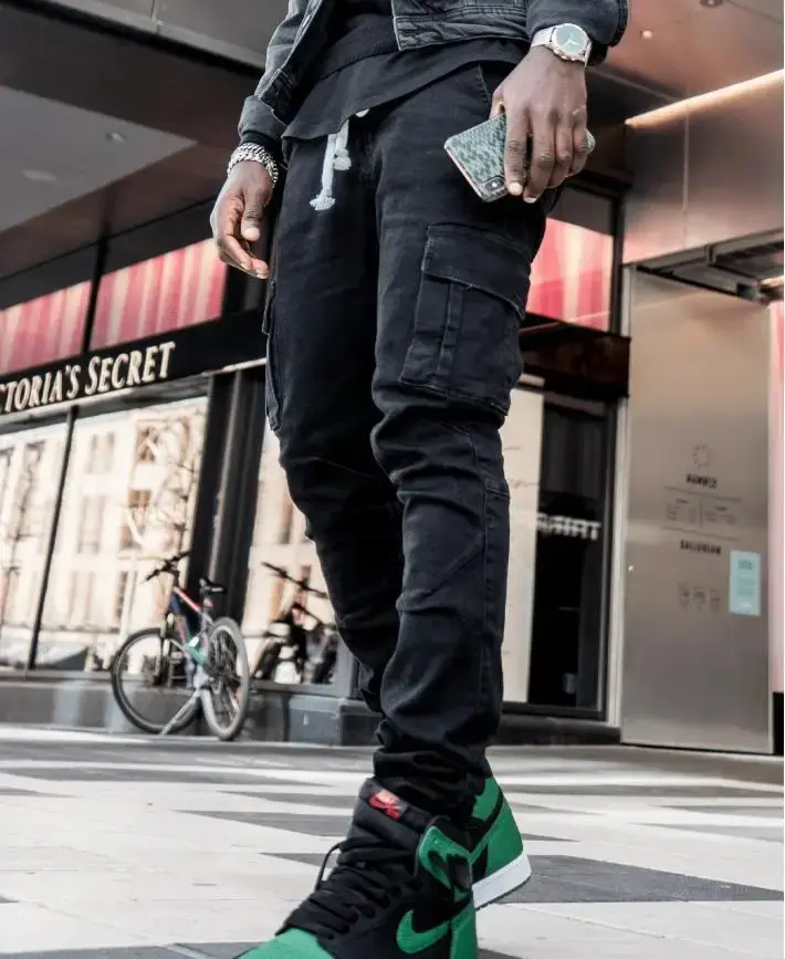 Thumbnail: Men's Vintage Slim Fit Distressed Denim Cargo Jeans