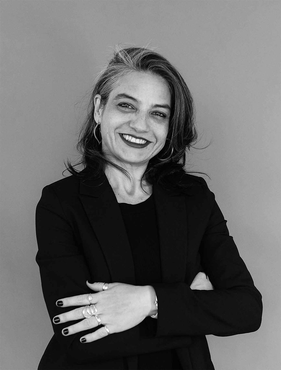 Gabriela Invernizzi, psicóloga clínica em São Paulo, especializada em psicologia fenomenológica e existencial.