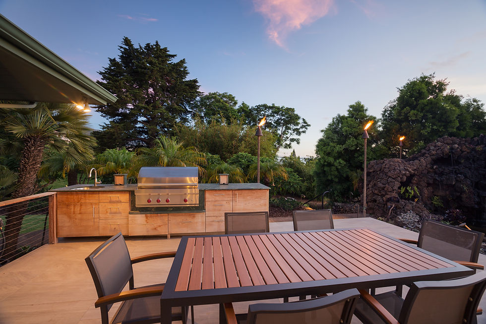 Modern Backyard Deck Ideas to Elevate Your Outdoor Living