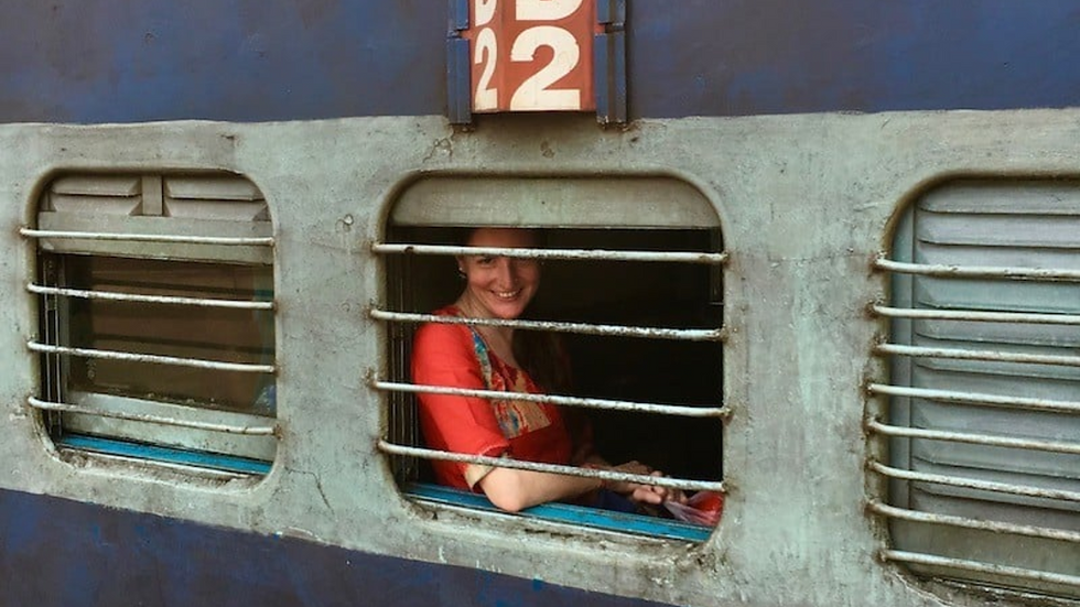  Are Train Food suitable for the circle of relatives throughout the train adventure? 