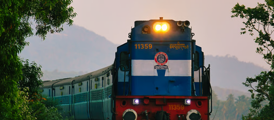  Top 11 Most Beautiful Railway Stations of India