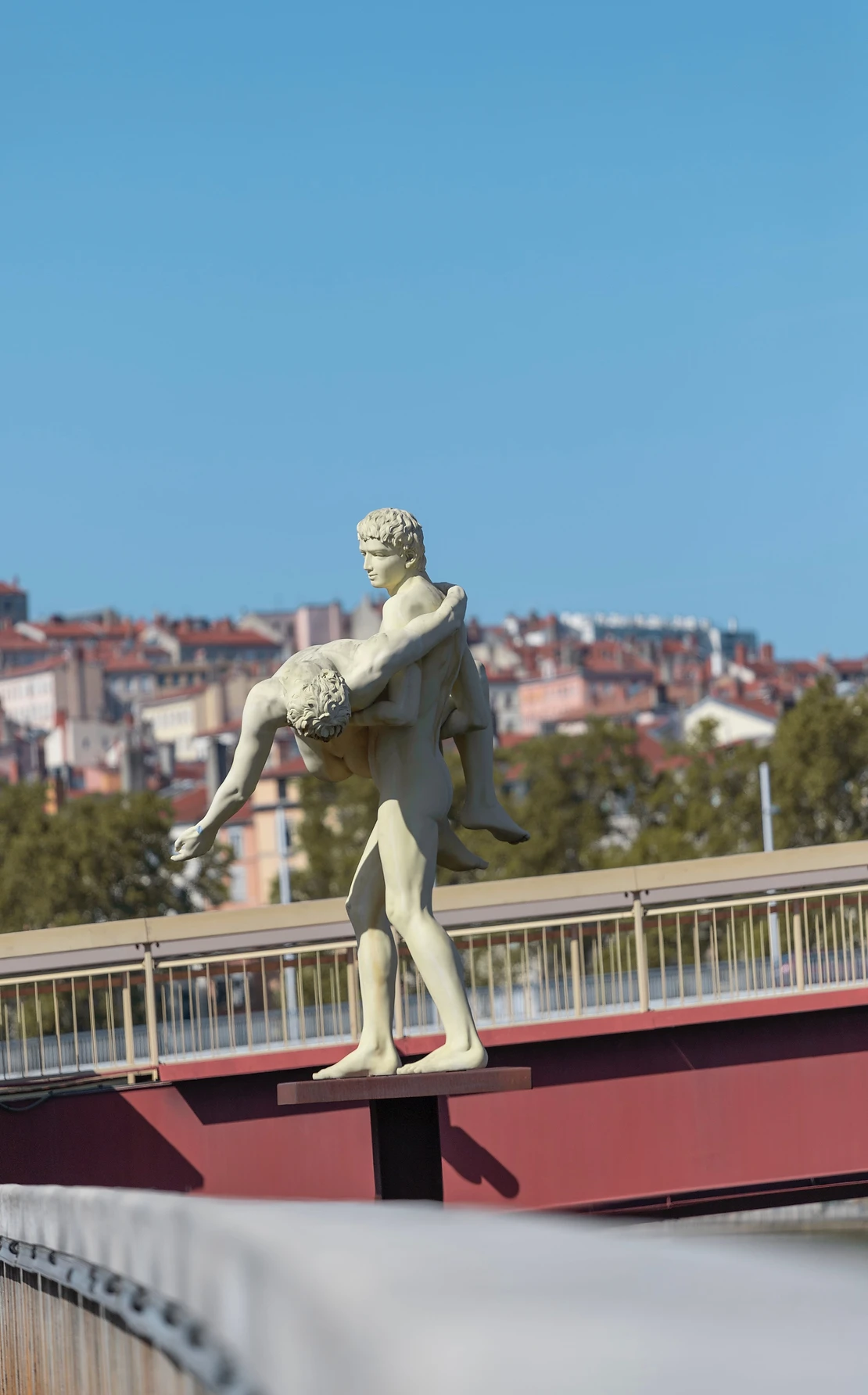 Lyon 2.webp