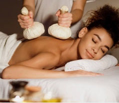 Foot with Thera (Foot Reflexology with Therapeutic Massage)