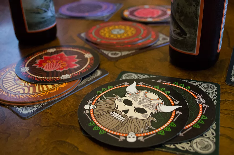 Why It’s Great: Skull is a bluffing game where players place coasters (roses or skulls) and bet on how many they can reveal without hitting a skull. Its pure social deception is easy to grasp and thrilling. 



Who’ll Love It: Poker fans or anyone who loves reading people. 



Playtime: 15-30 minutes | Players: 3-6 | Complexity: Very Low