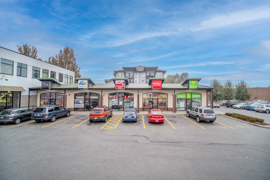 Knight Road Plaza at 7491 Vedder Road, Chilliwack is an open air shopping centre anchored by Staples