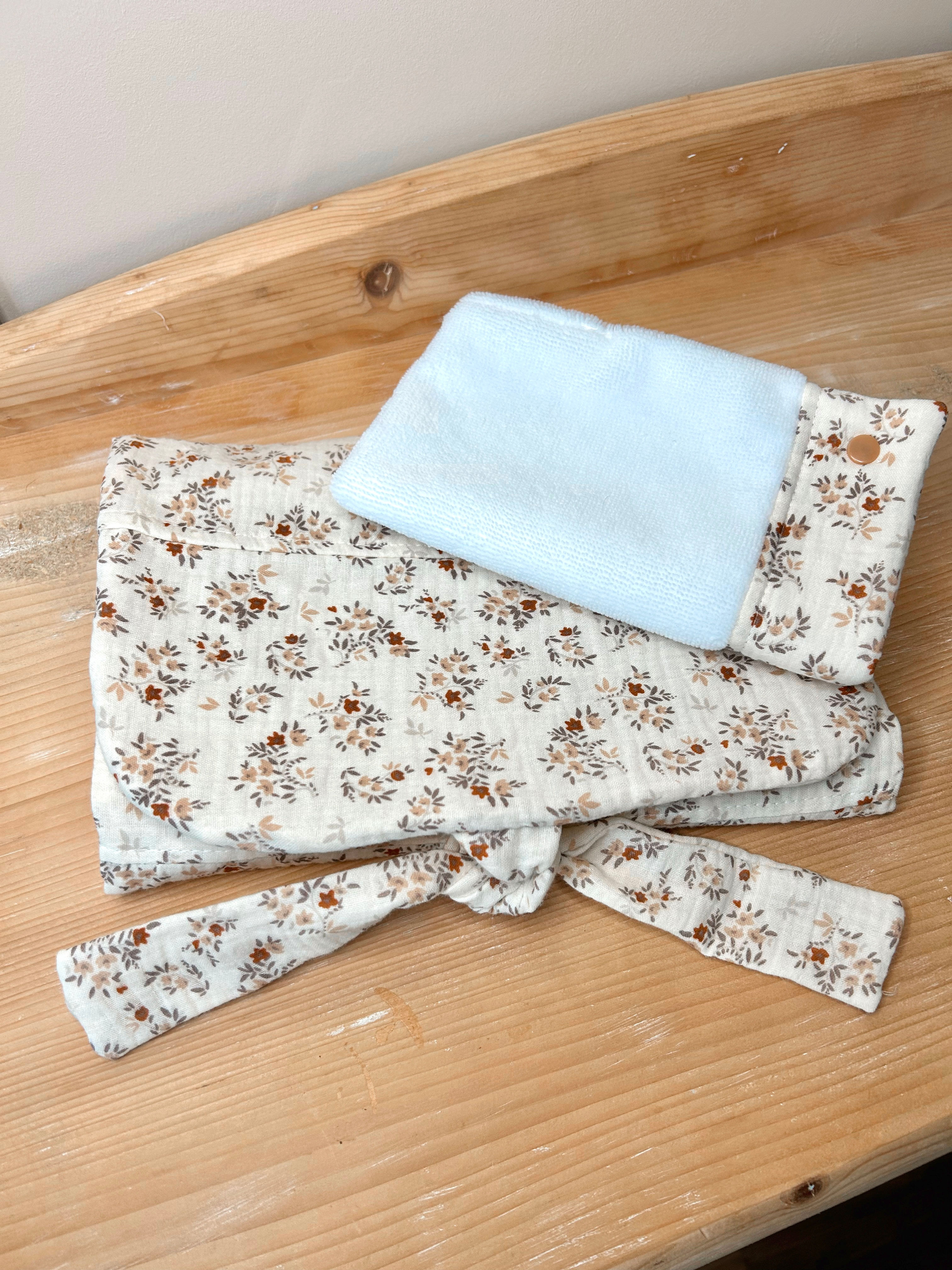 TAPIS À LANGER NOMADE LIBERTY MARRON