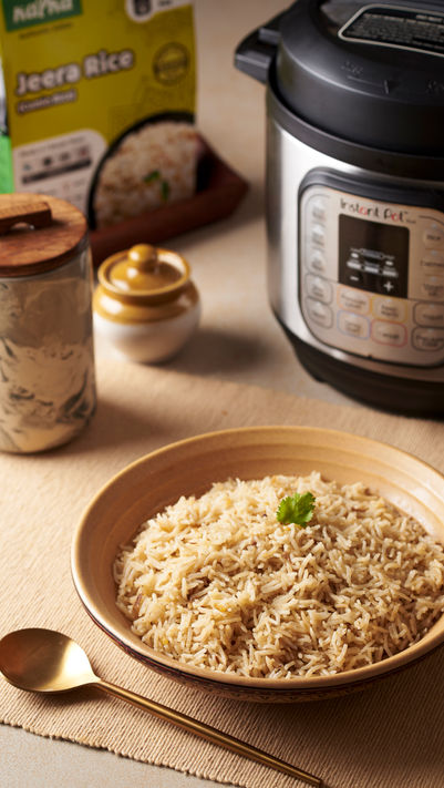 Black and White_Jeera Rice_1.jpg