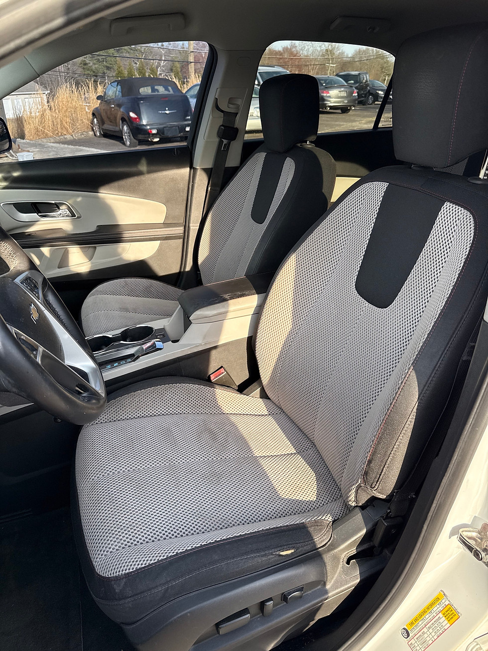 Thumbnail: 2011 Chevrolet Equinox LT