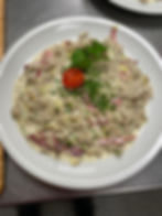 Buchweizenspätzle mit Sahne, Speck und Lauch Sauce