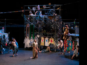 季節のない街　2012