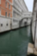 Vista del puente de los Suspiros desde Riva degli Schiavioni