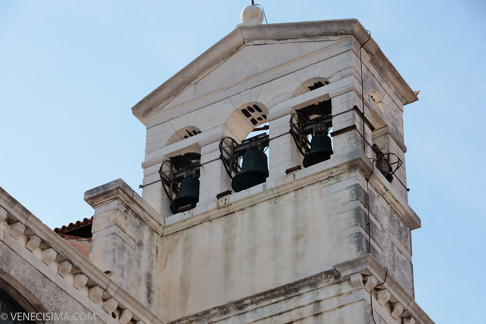 Campanile iglesia San Marziale