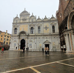 LA ELEGANCIA DE LA SCUOLA GRANDE DE SAN MARCOS