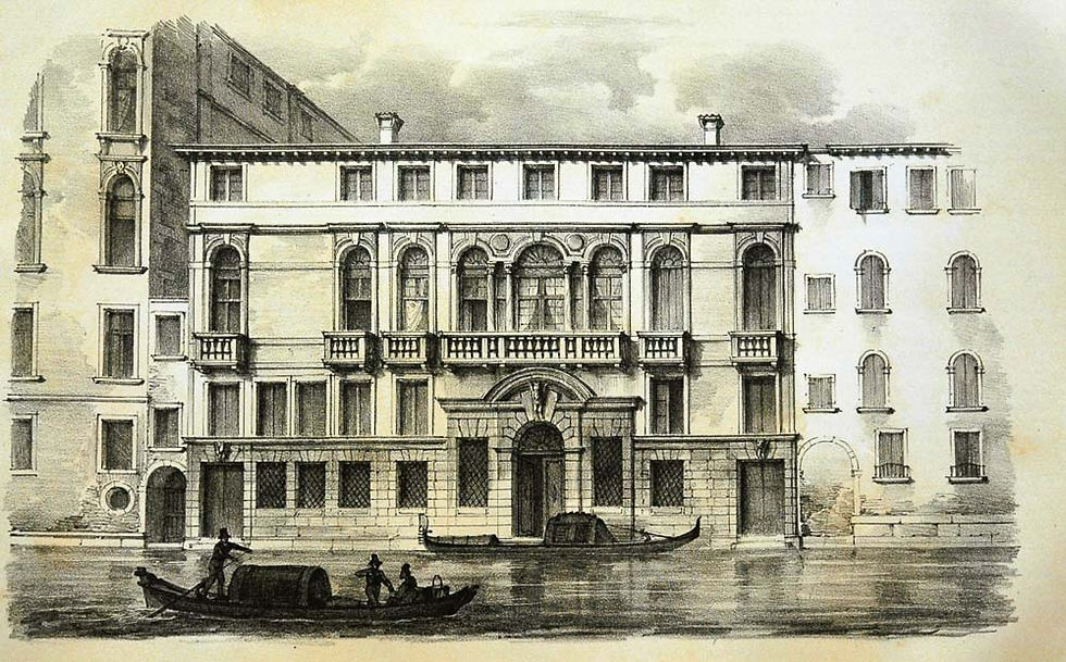 el palacio es mucho más grande de lo que la fachada de tierra hace pensar. Marco Moro representó la fachada del agua en una de sus litografías.