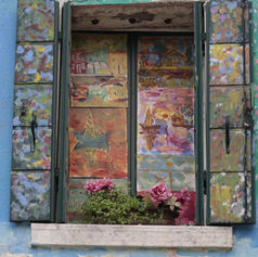 BUSCA ESTAS 4 CURIOSAS CASAS EN LA ISLA DE BURANO