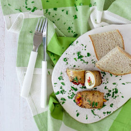 SEBZELİ TAVUK RULOLARI