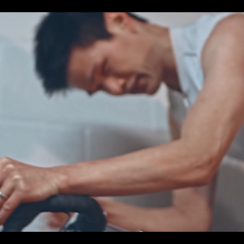 Jack Chen Training for a marathon as a blind man 