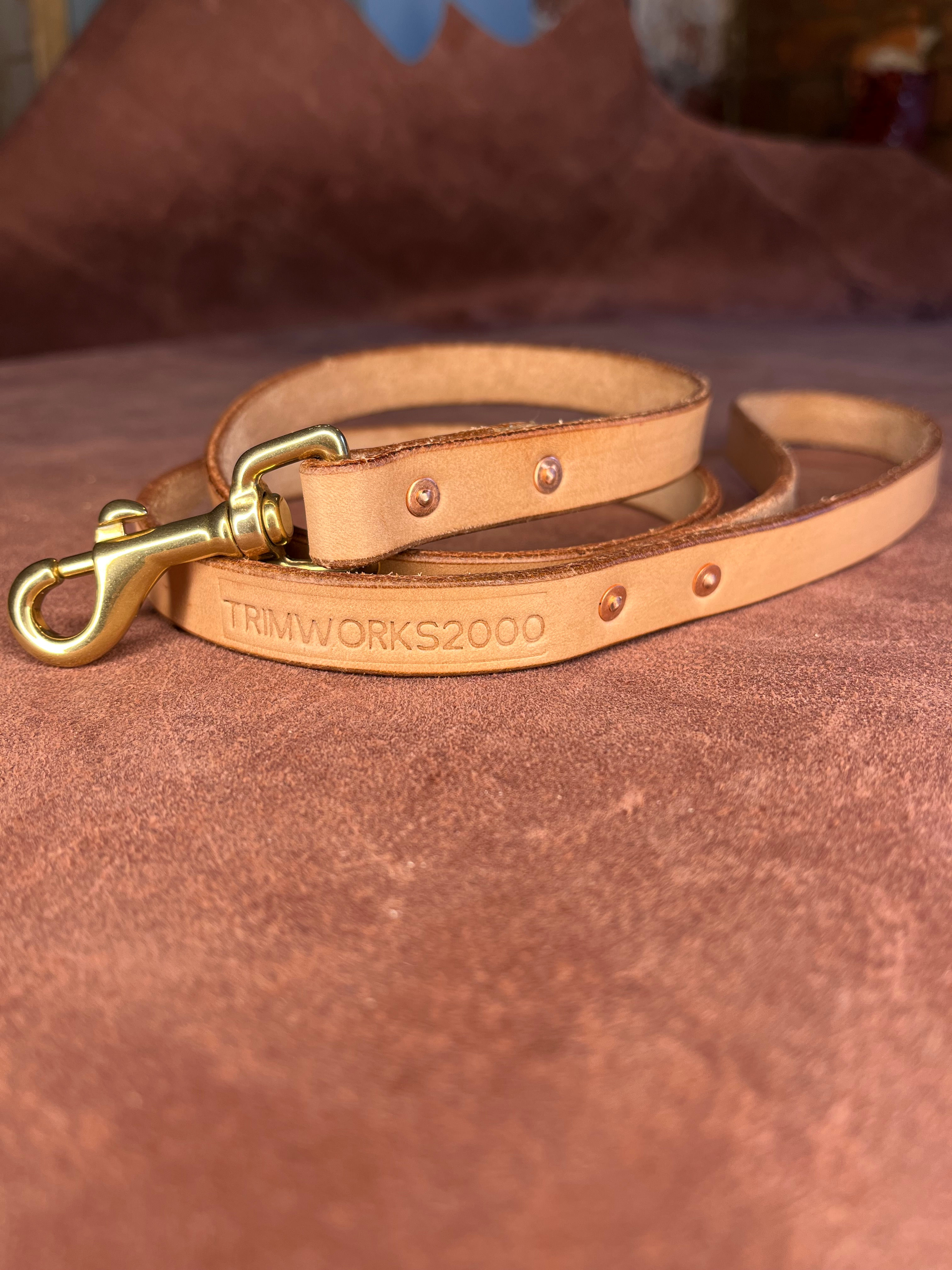 veg tanned leather clip lead