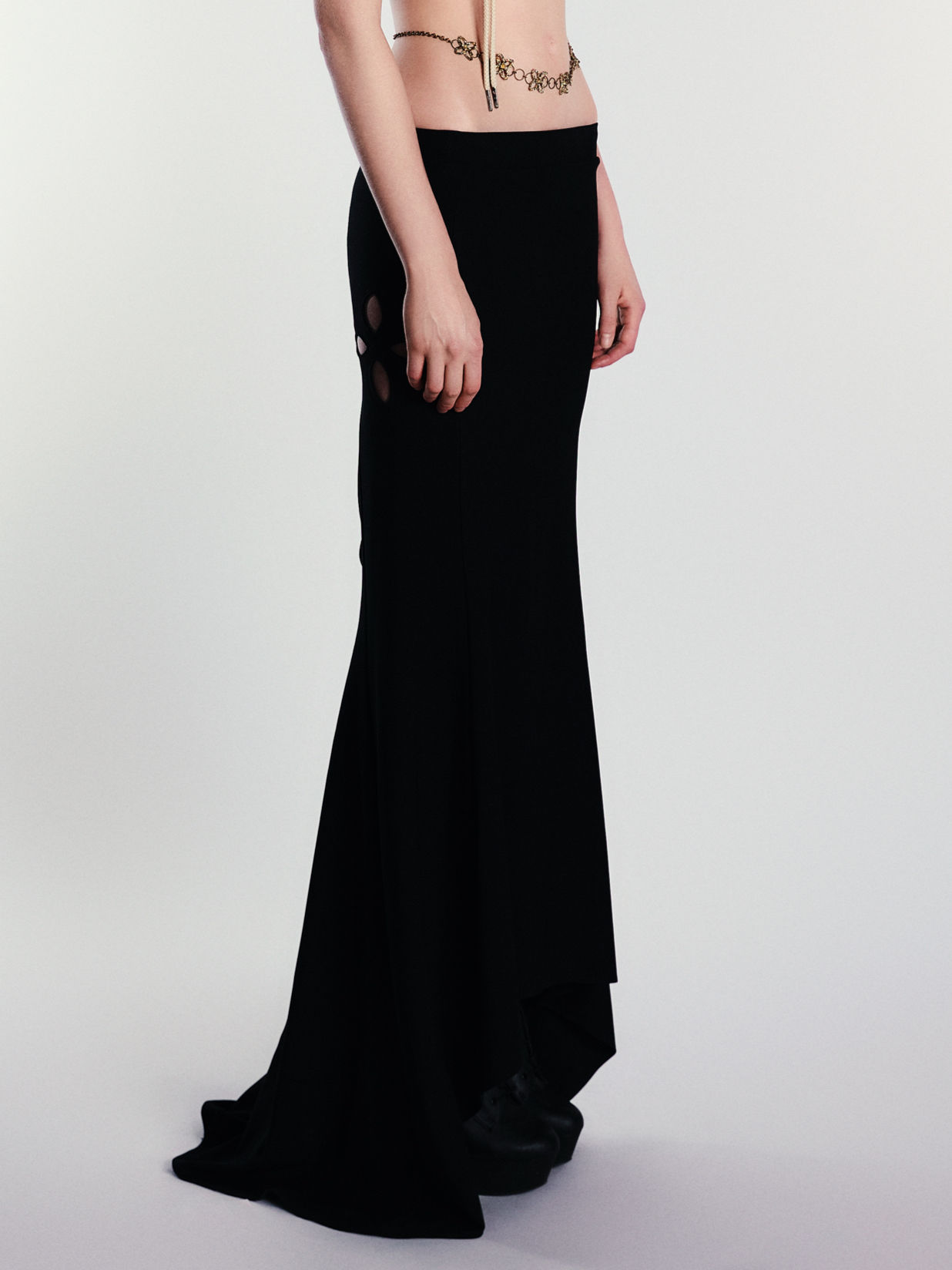 SKIRT WITH FLOWER CUTOUTS