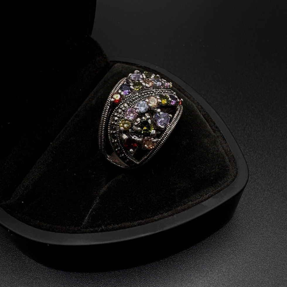 Miniatura: Anillo de plata con diamantes de color 