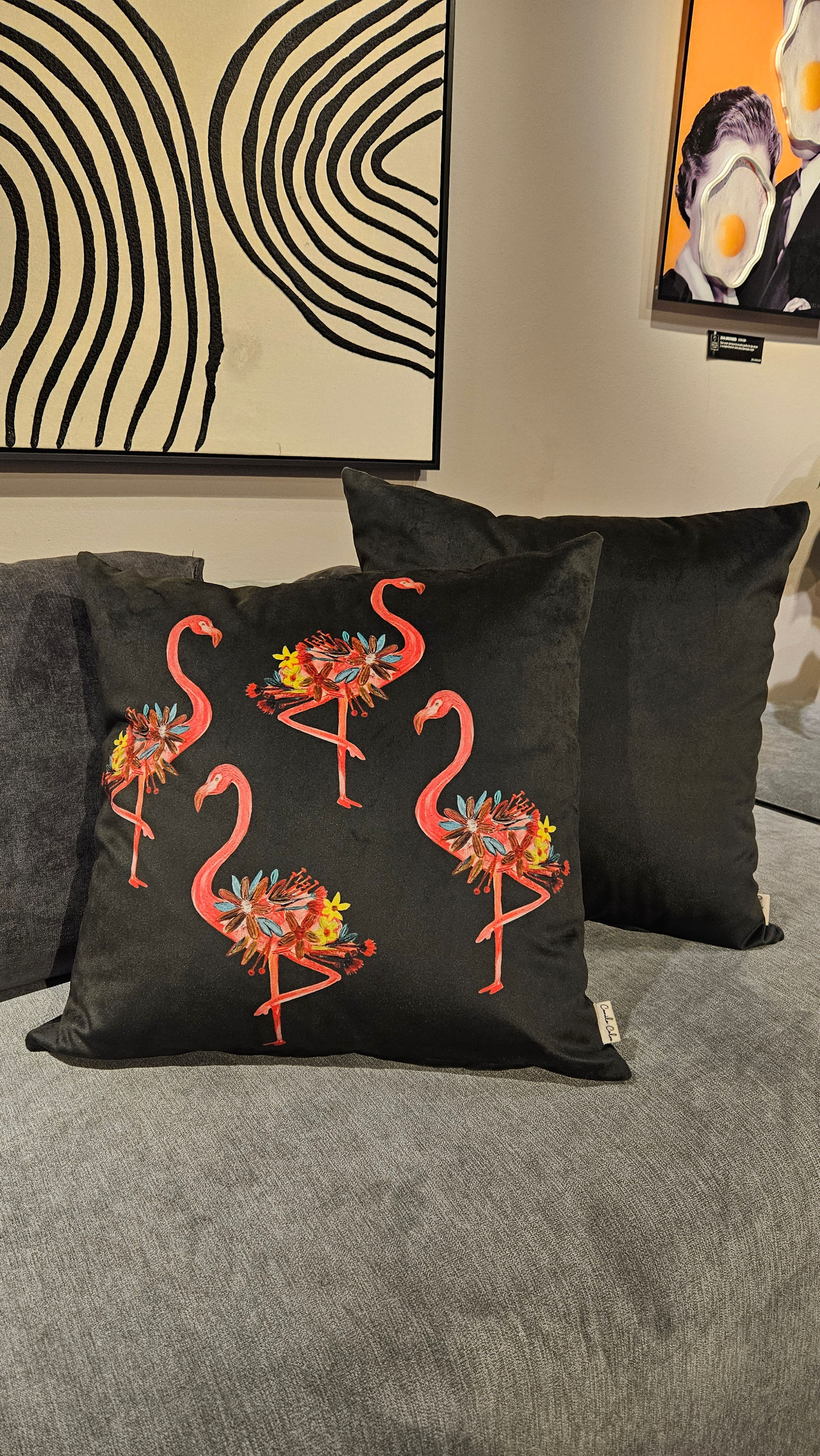 Cojín Flamingos (Fondo Verde)