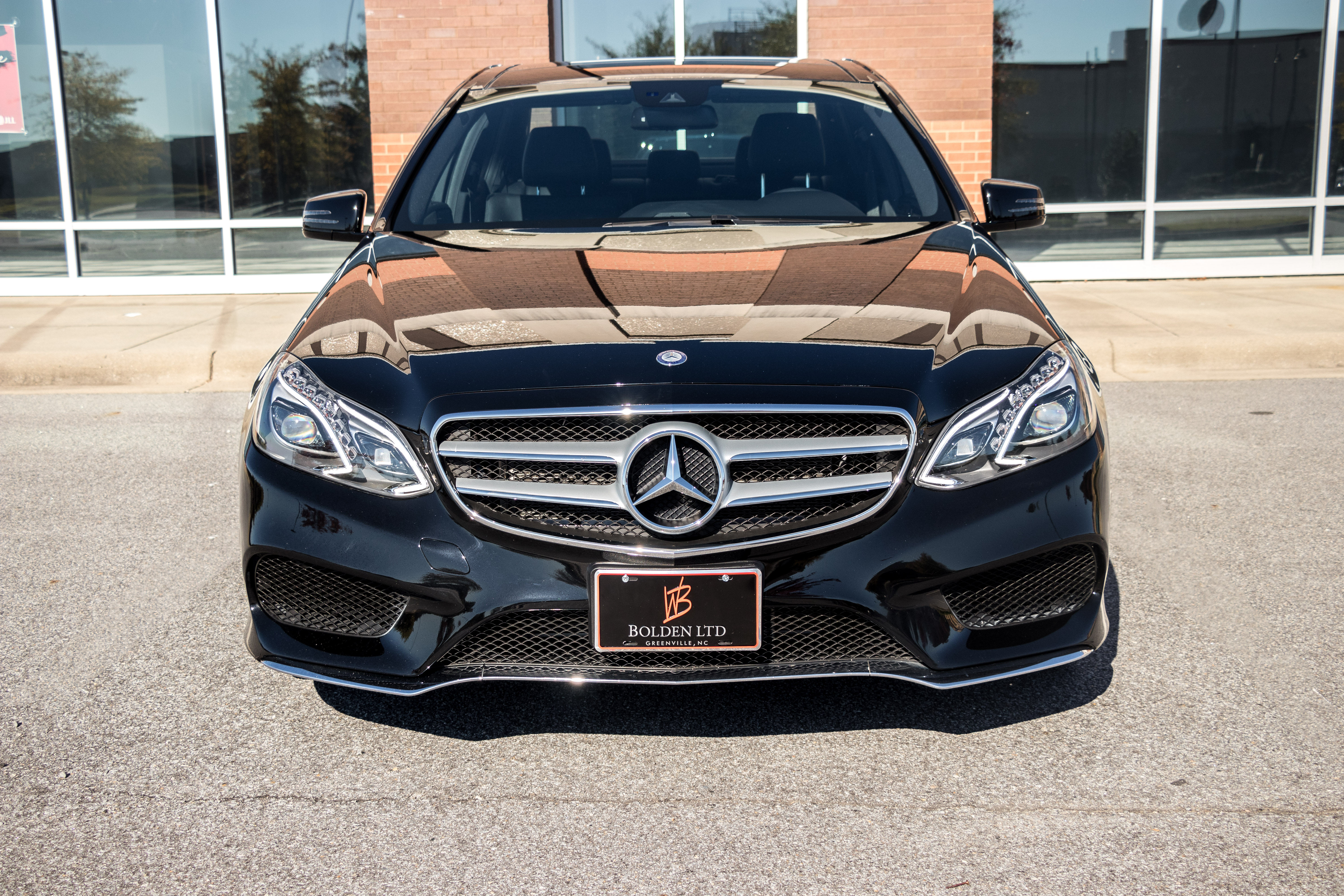2016 Mercedes-Benz E-Class E350 Sport's photo