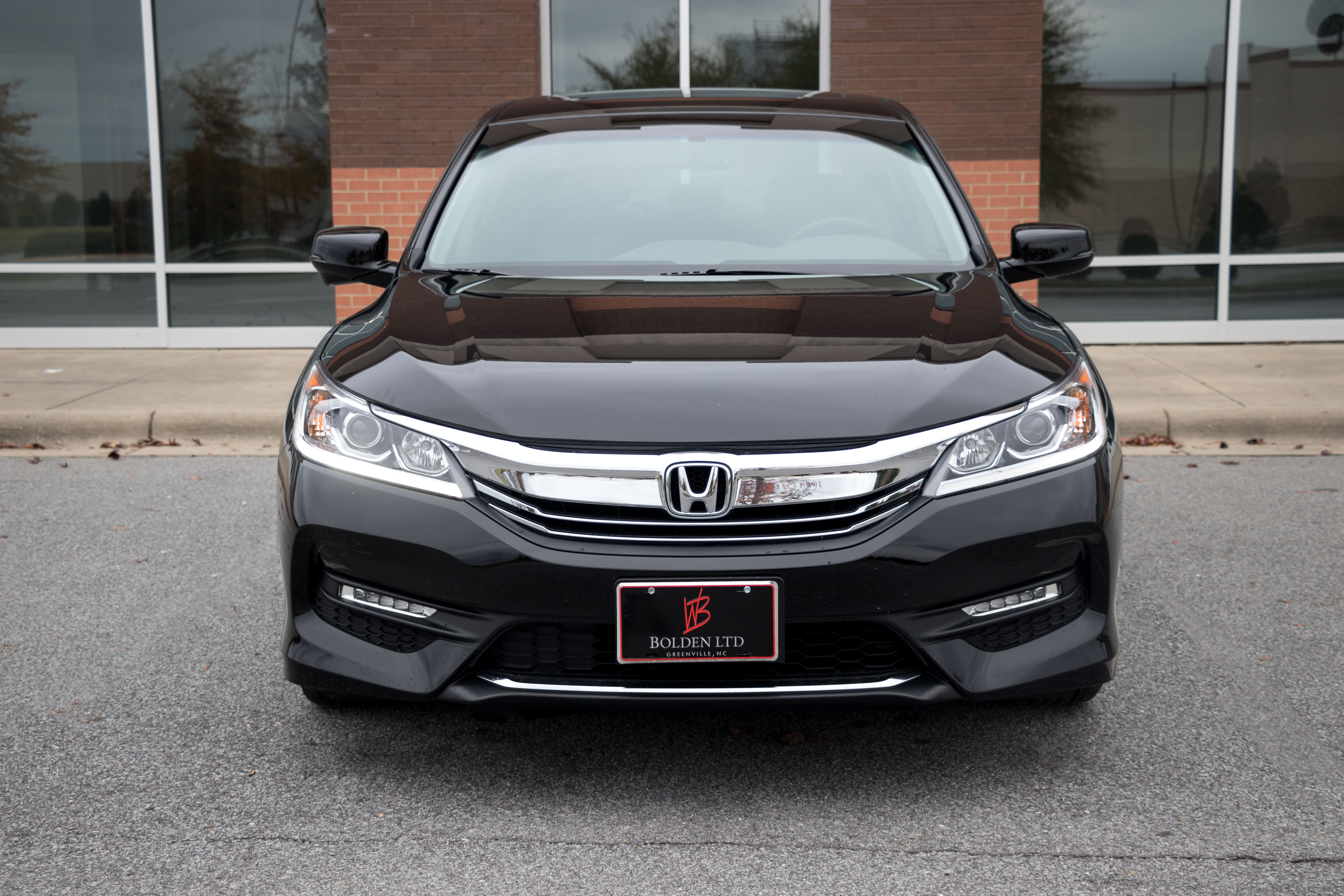 2016 Honda Accord EX-L's photo