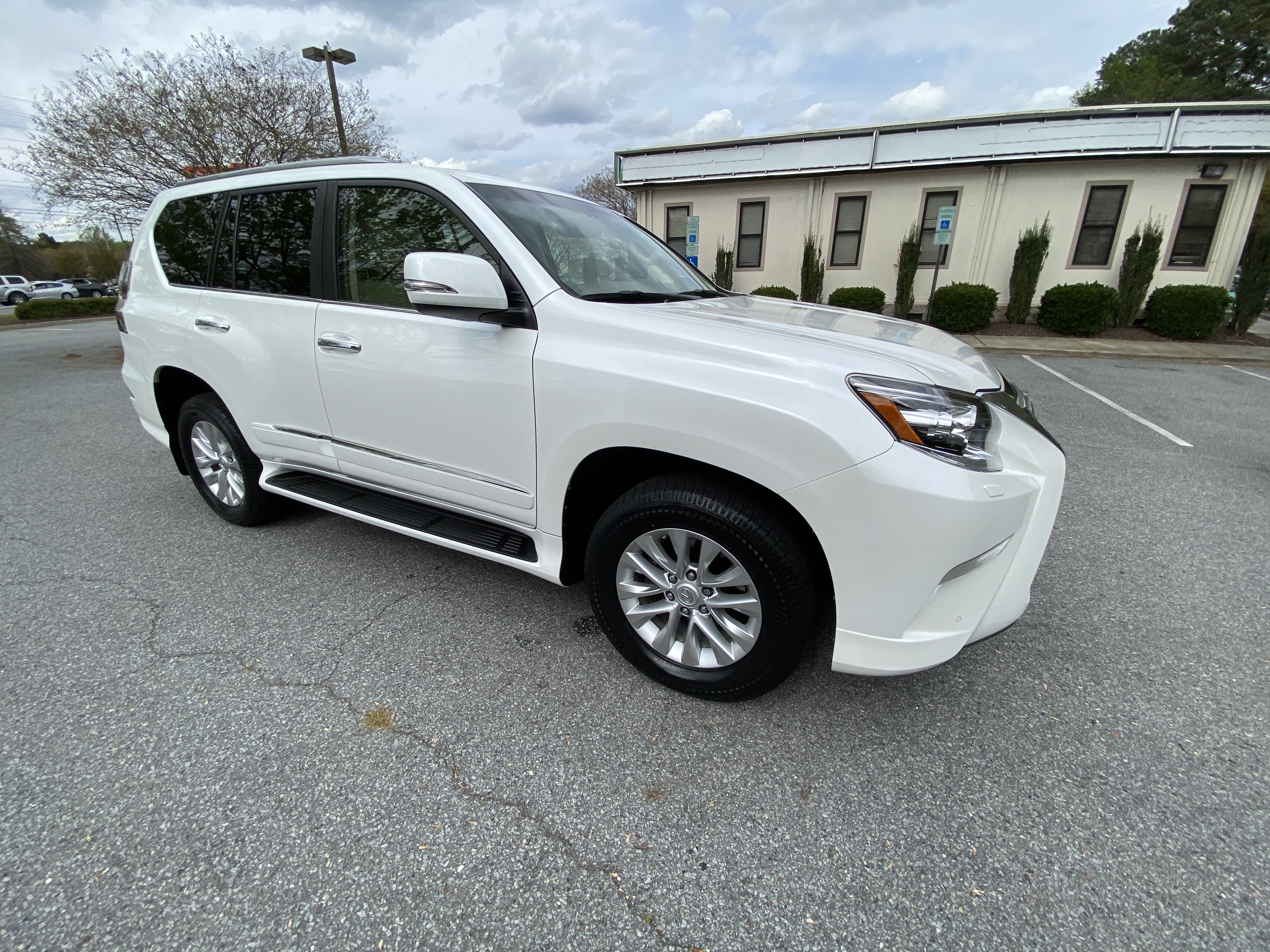 2018 Lexus GX's photo