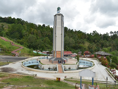 Eksplorasi BukitKasihKanonang:Pemandangan yang Memukau