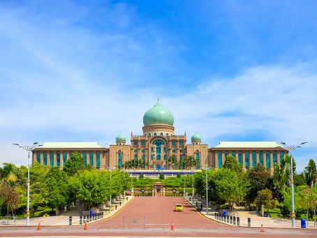 Tempat Wisata Malaysia yang Cocok Saat Bawa Orang Tua π¨βπ©βπ§
