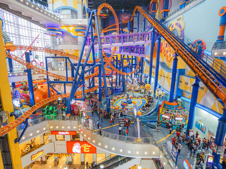 Berjaya Times Square: Mall Besar dengan Wahana Seru di Dalamnya