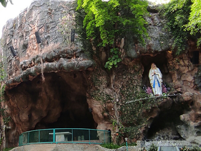 Keindahan Spiritual di Gua Maria Lourdes Pohsarang: Destinasi Wisata Religi yang Memukau