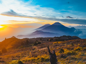 Keindahan Alam dan Petualangan di Gunung Prau
