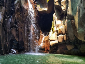 Curug Cikuluwung: Ketenangan di Tengah Suara Gemericik Air