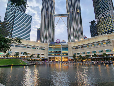 Sejarah Menara Kembar Petronas, Ikon Malaysia yang Mendunia 🏙️