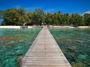 Pantai Tanjung Gelam: Surga Sunset di Karimunjawa