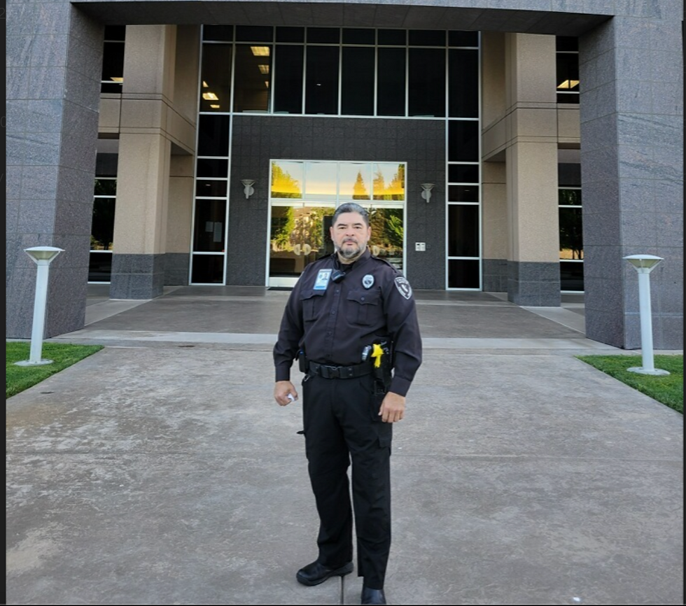 Calidad Physical Security Officer Calderon marketing.png