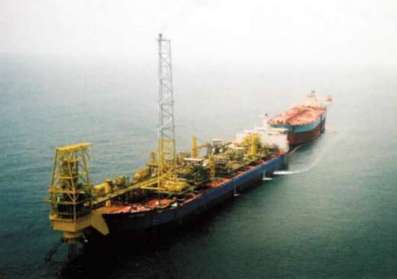 Xikomba FPSO offshore platform photo