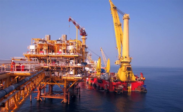 Yadana offshore platform photo