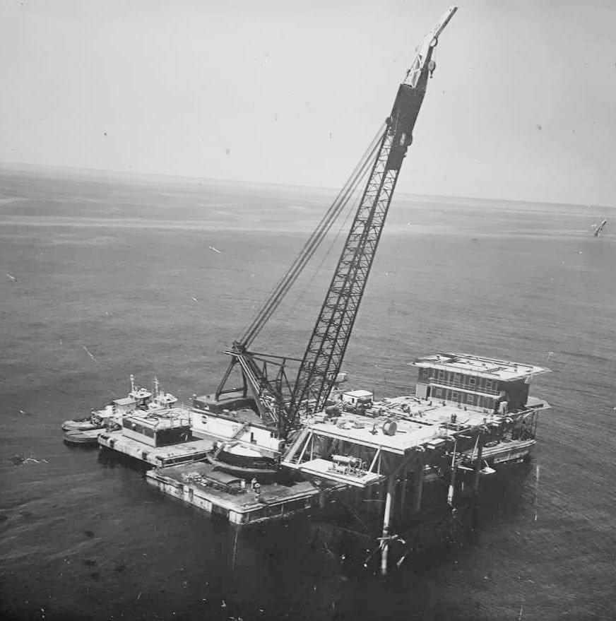 Barracouta offshore platform photo