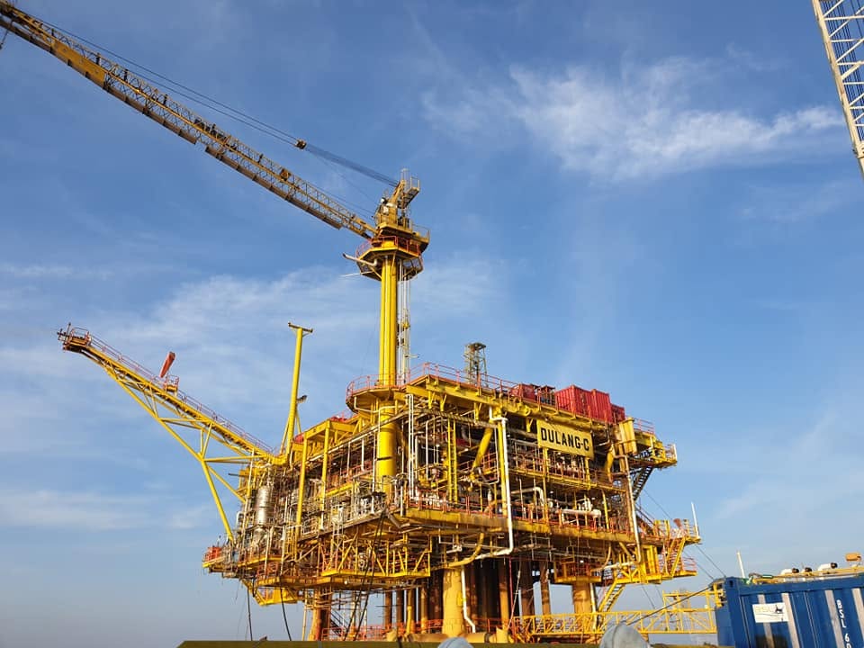Dulang C offshore platform photo
