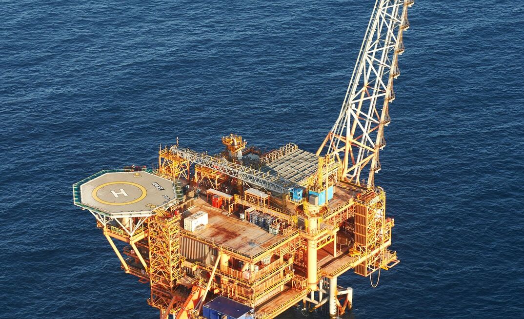 Angel offshore platform photo