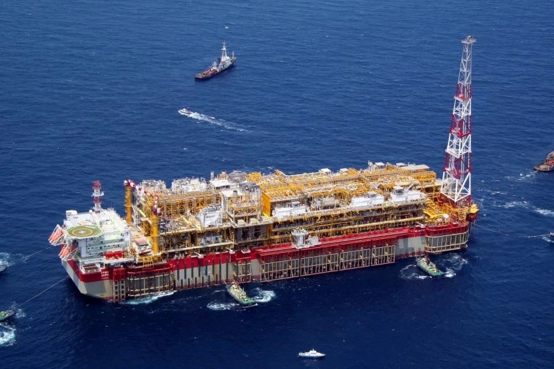 Akpo FPSO offshore platform photo